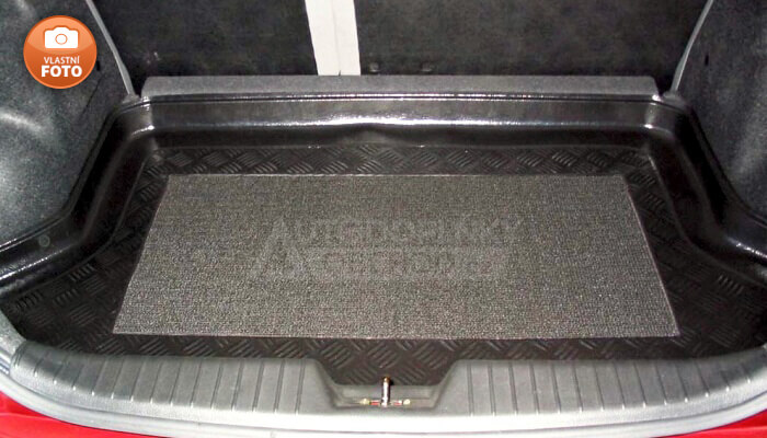 Vana do kufru přesně pasuje do zavazadlového prostoru modelu auta Chevrolet Lacetti 2003- Hatchback